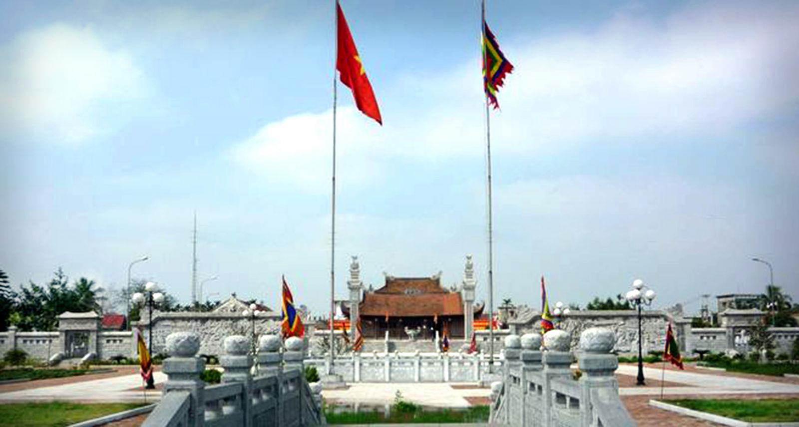 Đấu tranh giành tự chủ của Khúc Thừa Dụ (905)